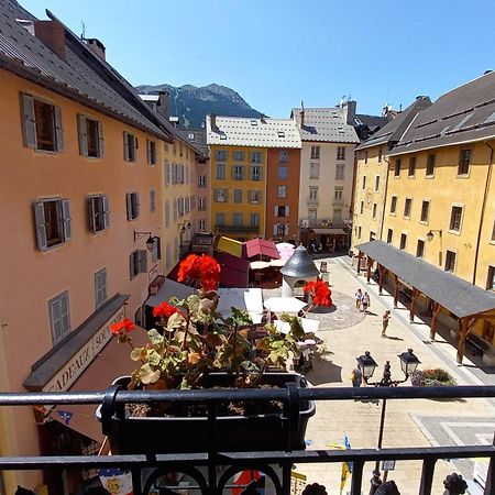 Appartement De Charme Le 1707 Au Coeur De La Cite Vauban บรีอองซง ภายนอก รูปภาพ