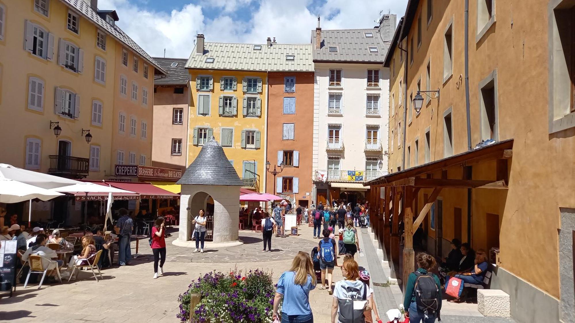 Appartement De Charme Le 1707 Au Coeur De La Cite Vauban บรีอองซง ภายนอก รูปภาพ